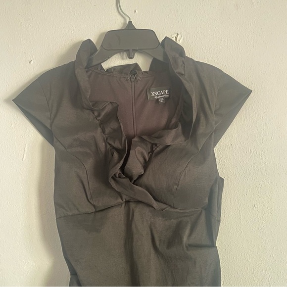 XSCAPE by Joanna Chen Black Ruffle Ruched Bodycon Dress - Picture 4 of 14